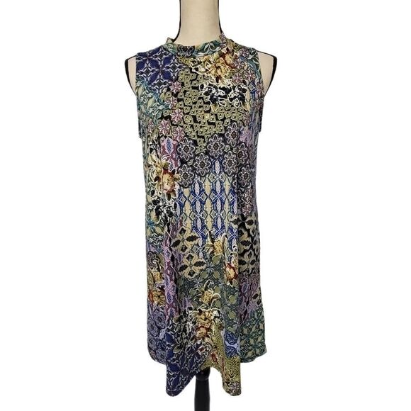 Tiana B Shift Dress - Picture 1 of 8